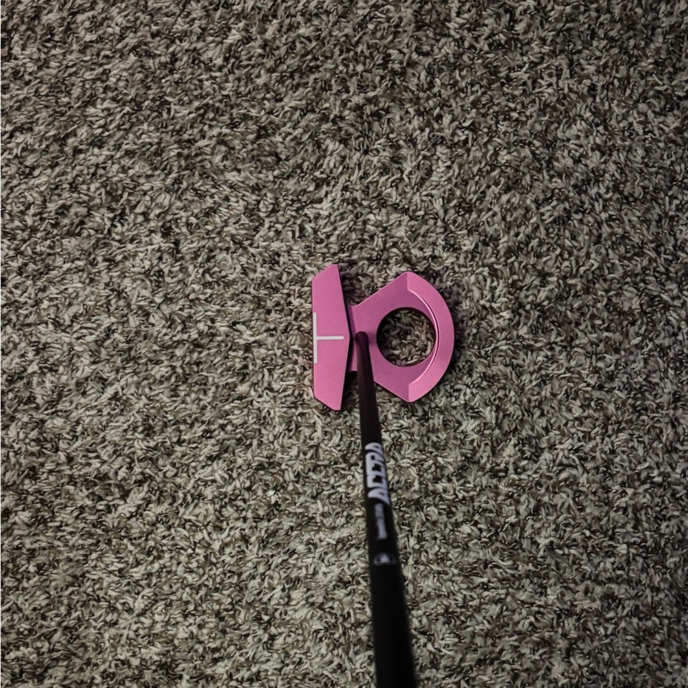 LAB Golf DF3 34” RH Pink Putter w/ Accura shaft and white 2* press pistol grip.